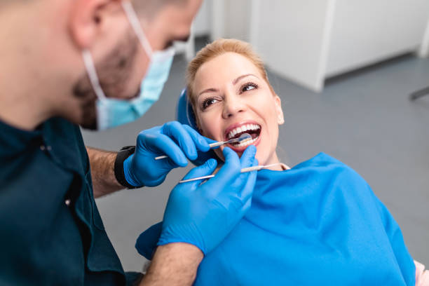Best Root Canal Treatment  in Village Green, NY